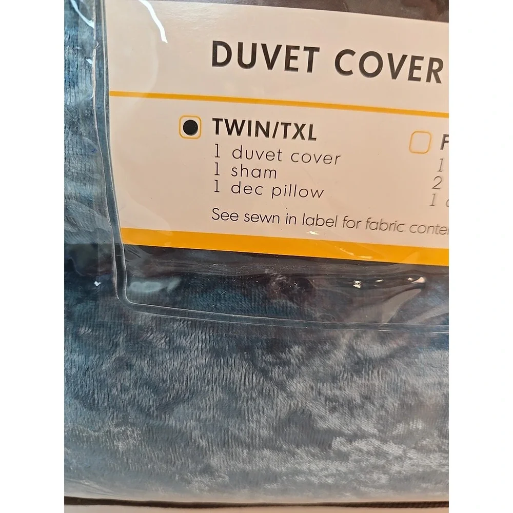 Intelligent‎ Design Twin/TXL Size Duvet Cover Set 3-Pcs Velvet Machine Wash Teal